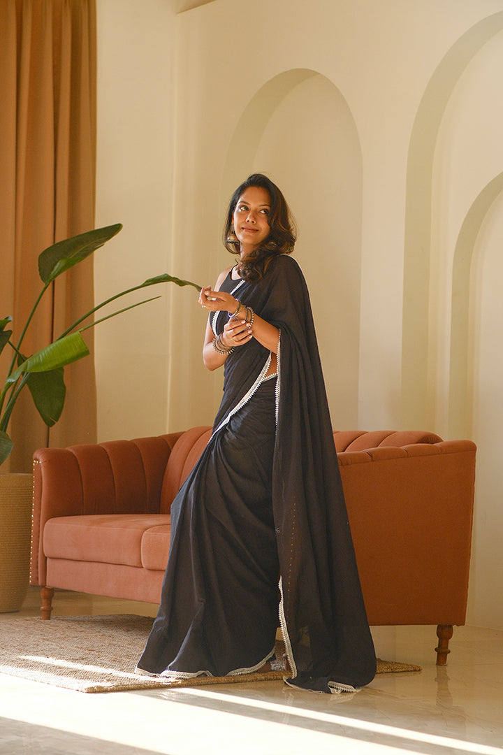 Mahi Black Mul Cotton Saree